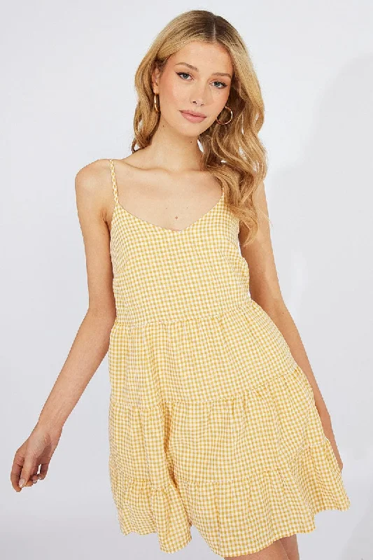 Short sleeve party dress-Beige Check Fit and Flare Dress Sleeveless Tiered