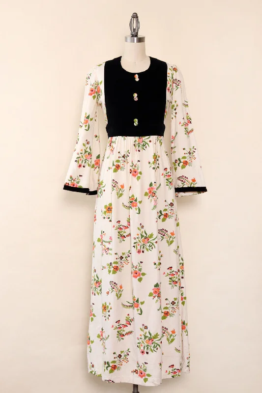 Long sleeve skater dress-Gillian Richard English Garden Maxi XS